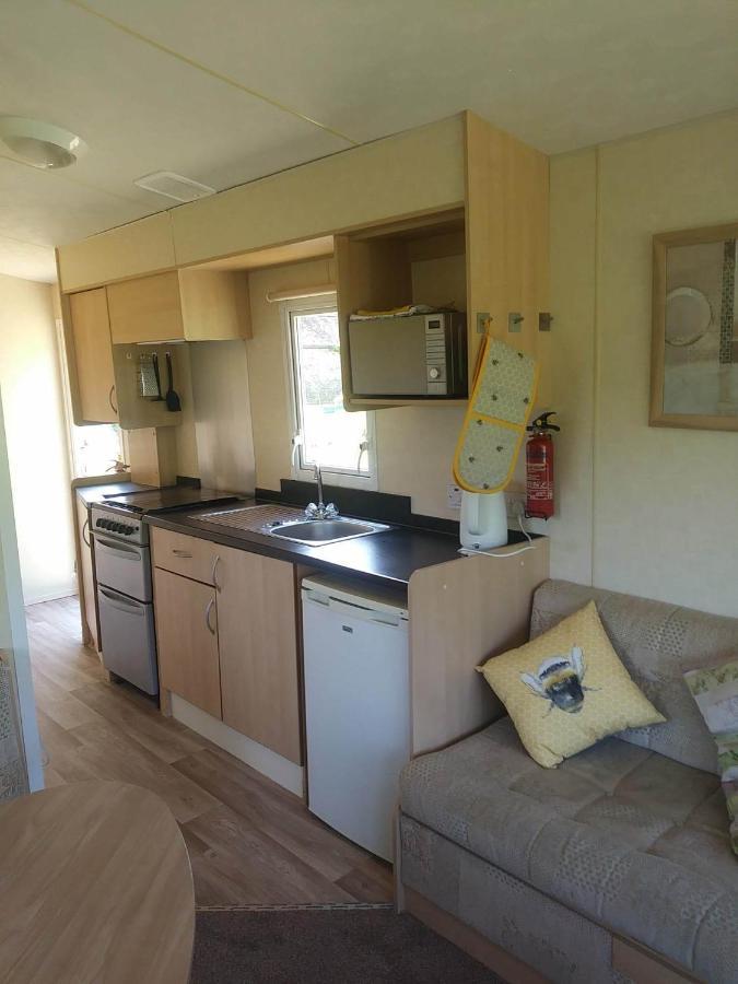 Apartmán Rose Corner Axminster Exteriér fotografie